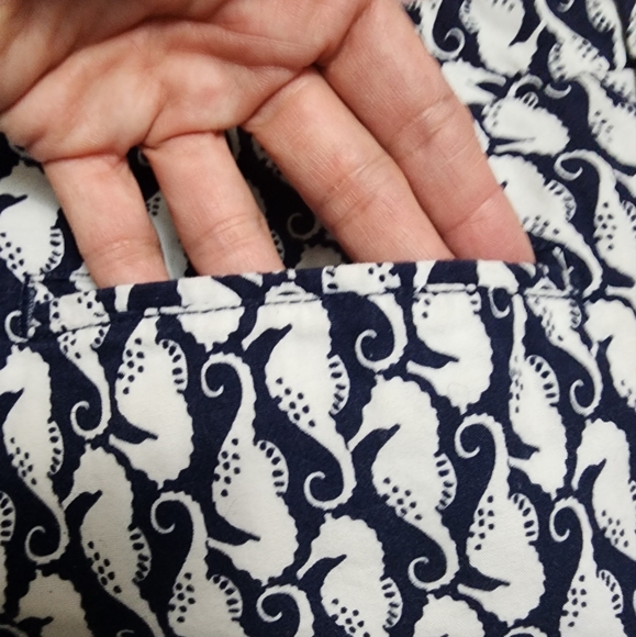 Old Navy Chino Shorts Size 6 - Picture 5 of 7